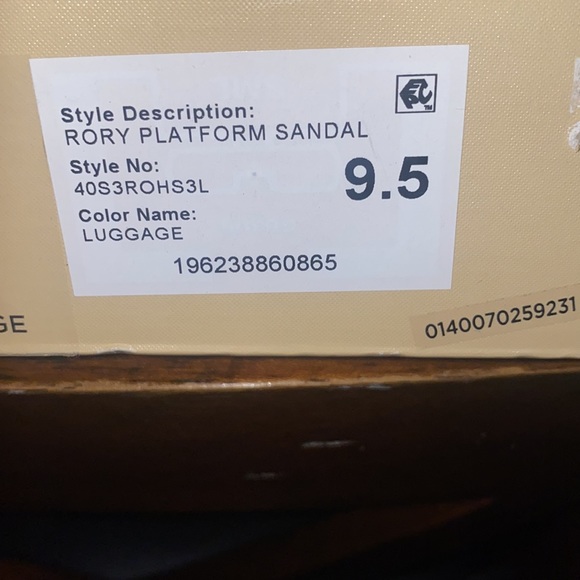 Michael Kors Rory Platform Sandals Size 9.5 Brown or White (no lid on box) - Picture 7 of 13